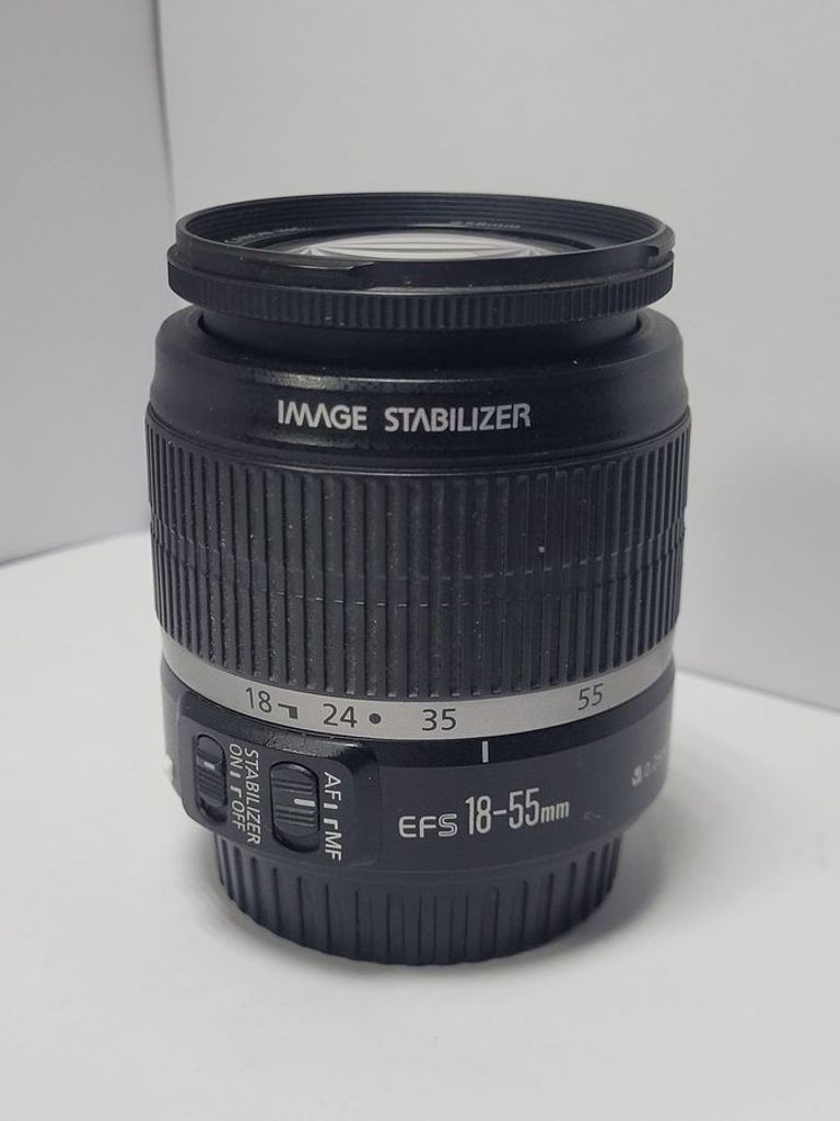 Купити Canon ef-s 18-55mm f/3.5-5.6 is ii Б/У