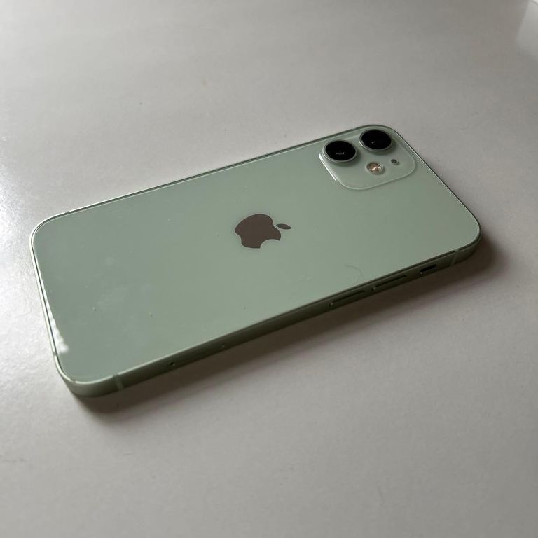 Оголошення Apple iPhone 12 mini 64GB Green (MGE23) Б/У