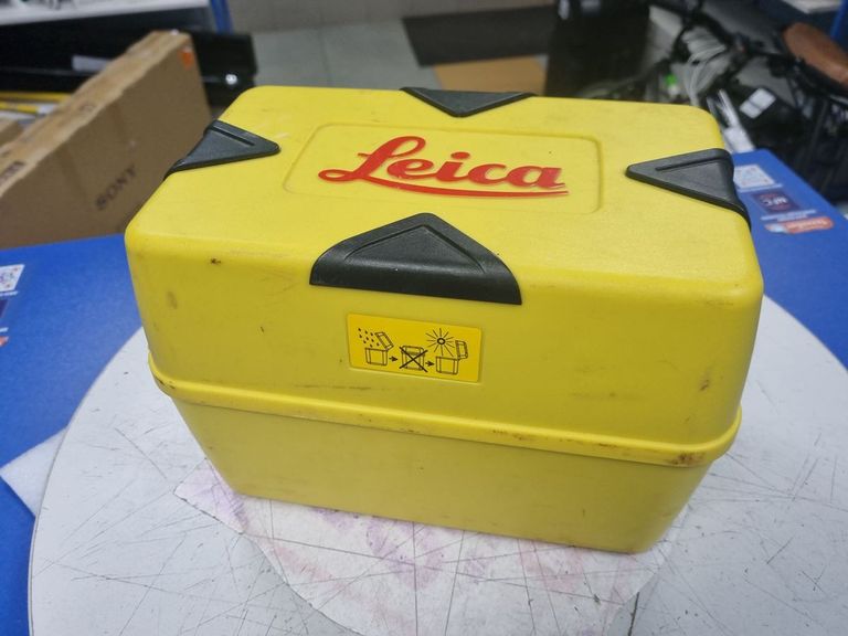 Купити Leica na324 Б/У