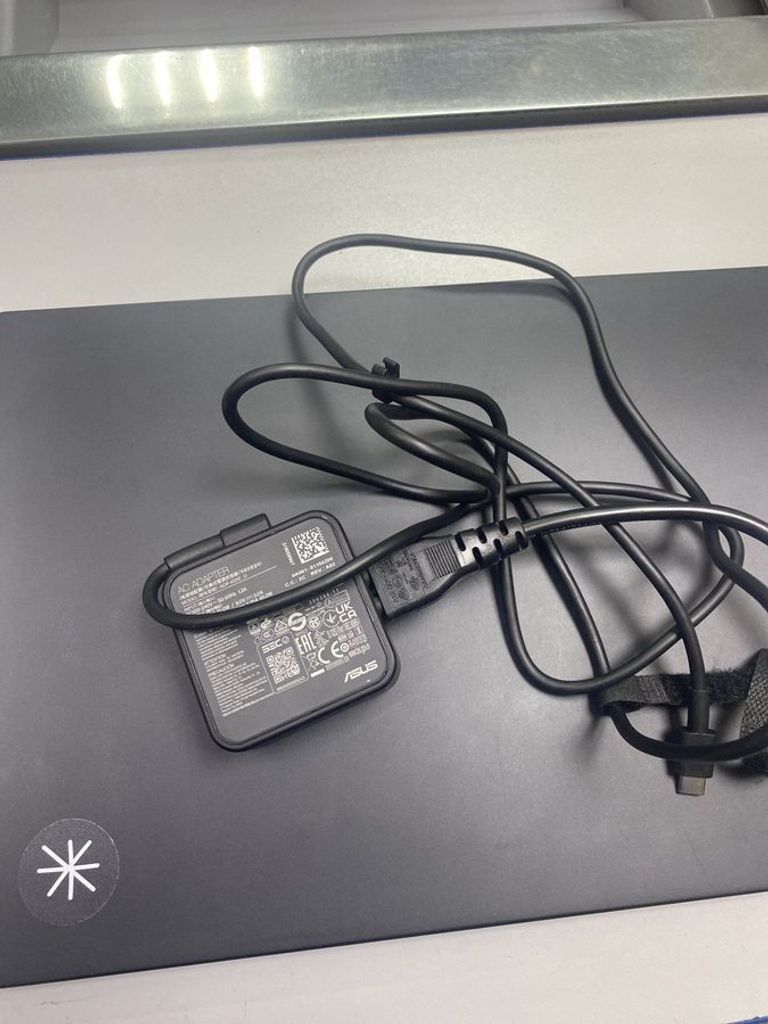 Объявление Lenovo 14/ryzen 5 pro 3500u ddr4/16gb ddr4/hdd *відсутній/ssd 512 gb/*інтегрована Б/У