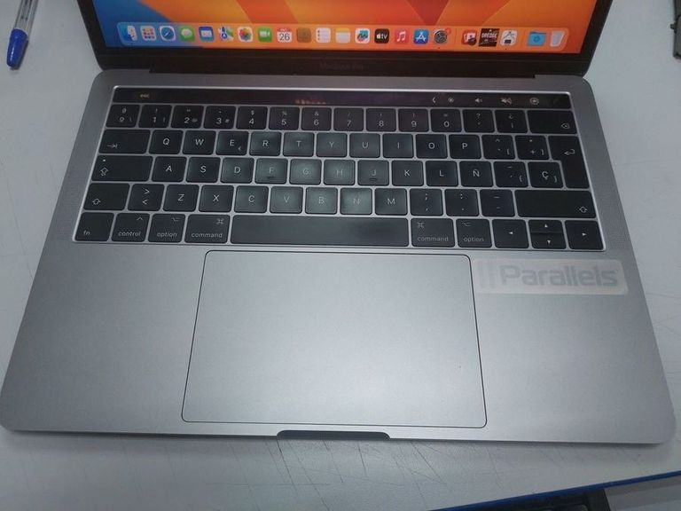 Купить Apple a1706 macbook pro 13,3" core i5 3.1ghz /ram 8gb /ssd 256/ gpu intel iris plus 650 1536mb Б/У