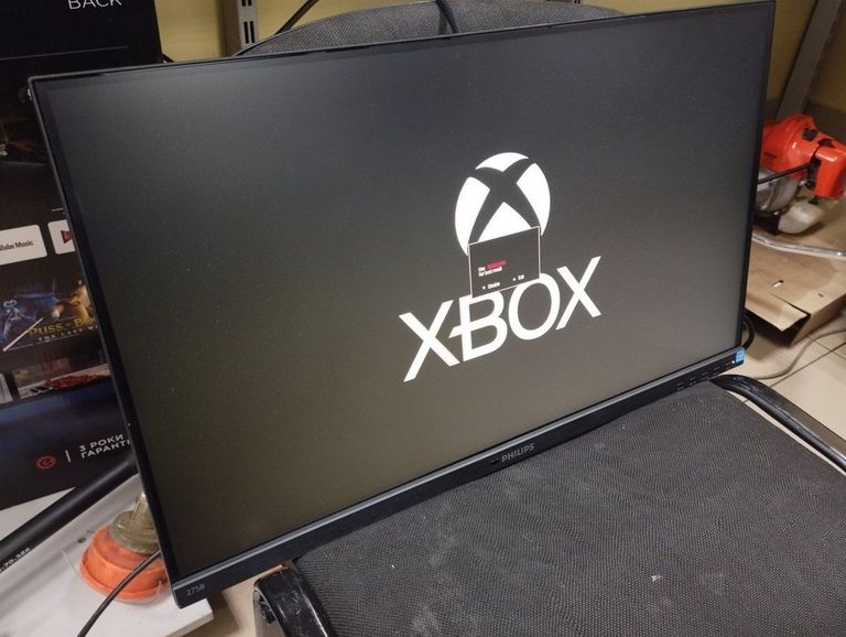 Дешиво Philips 275B1H/00 Black с ломбарда