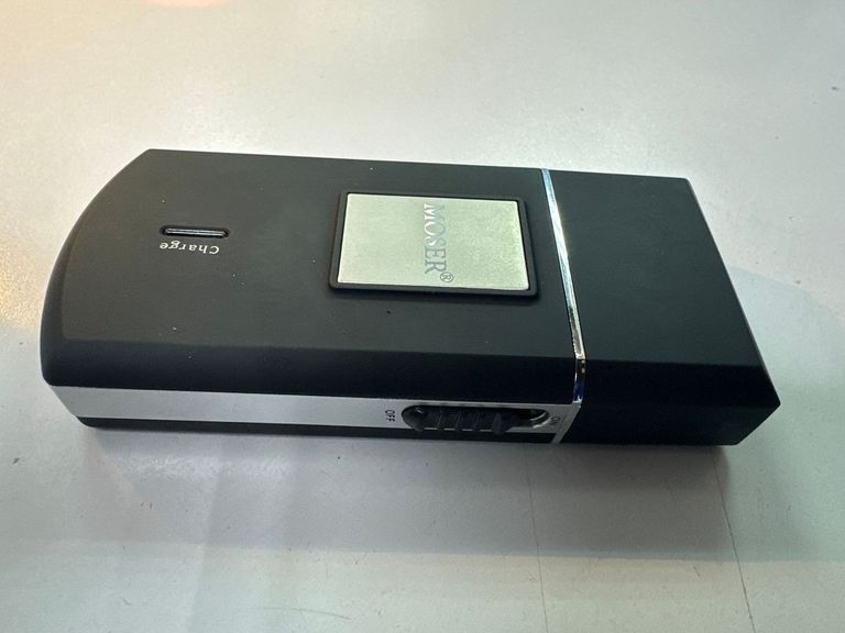 Дешево Moser mobile travel shaver 3615 з ломбарду