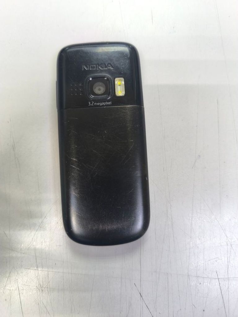 Дешево Nokia 6303i з ломбарду