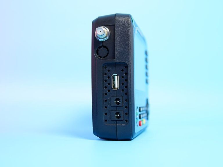 SAT DVB-S/S2/S2X iBRAVEBOX V10 Код:null. Зображення 7