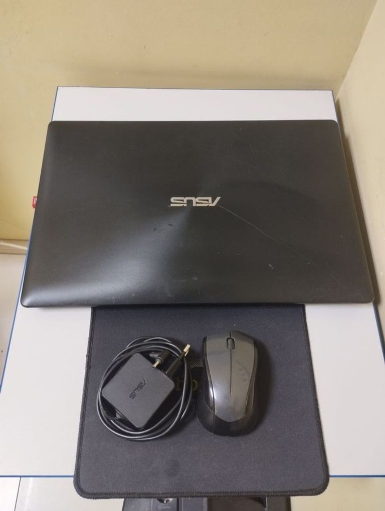 Объявление Asus 15/celeron n2840 ddr3/2gb ddr3/hdd 500 gb/ssd *відсутній/*інтегрована Б/У