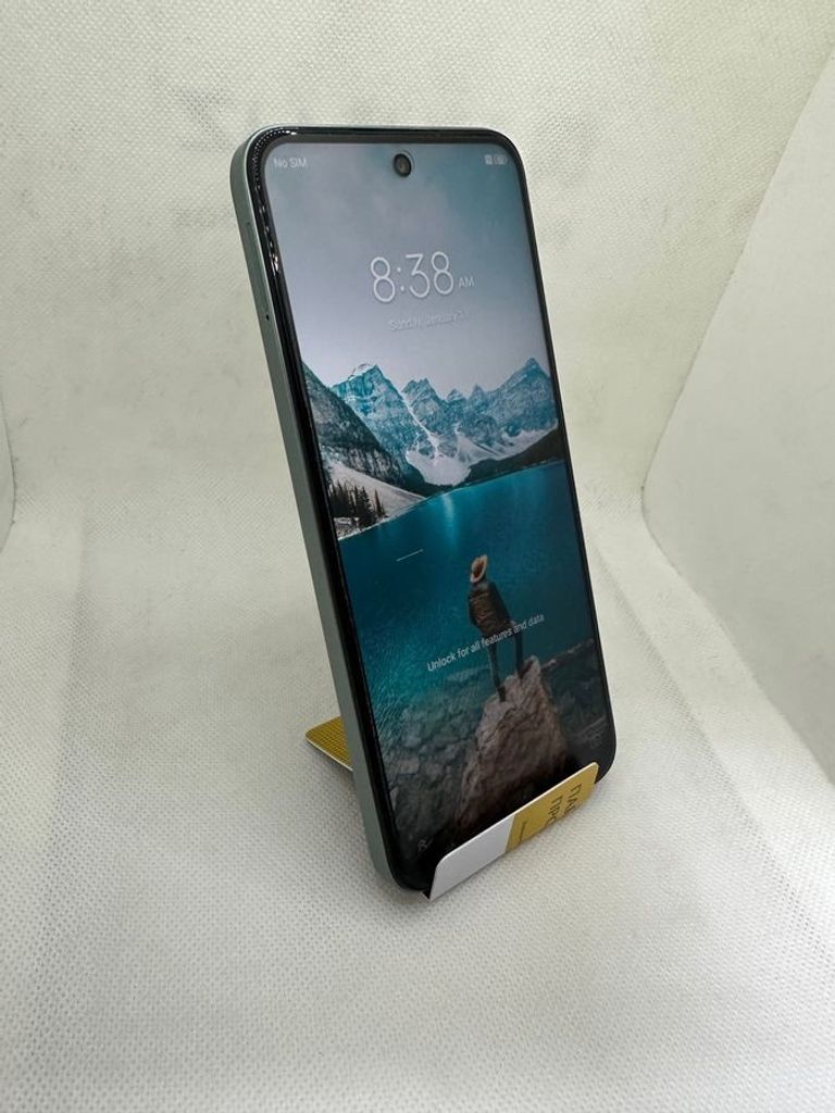 Оголошення Zte Nubia V70 Design 8/256GB Gray Б/У