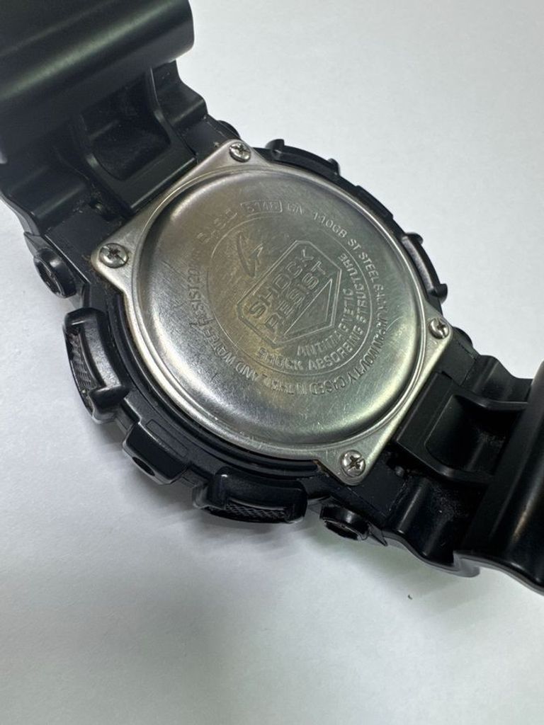 Дешево Casio ga-110 з ломбарду