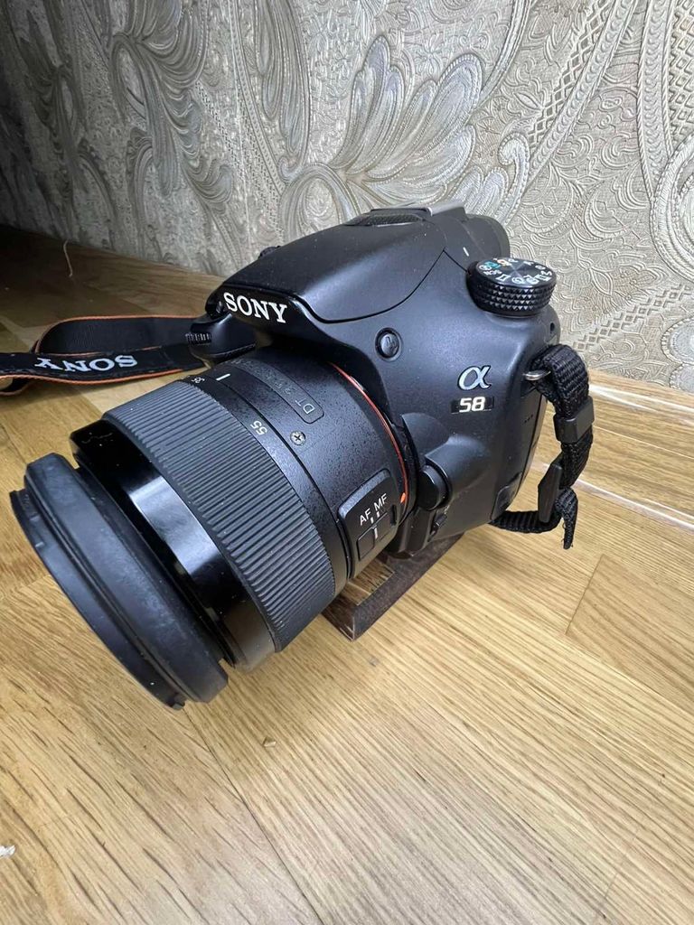 Дешево Sony alpha slt-a58 + sony sal1855 dt 3.5-5.6/18-55 sam з ломбарду