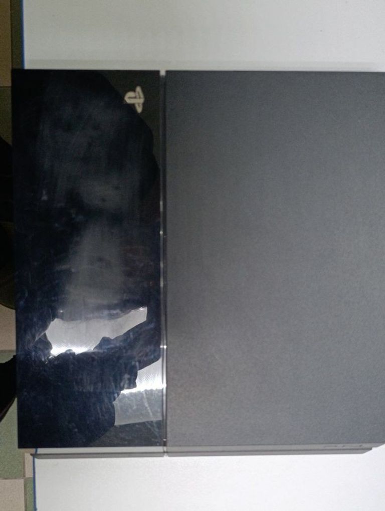 Купити Sony playstation 4 500gb Б/У