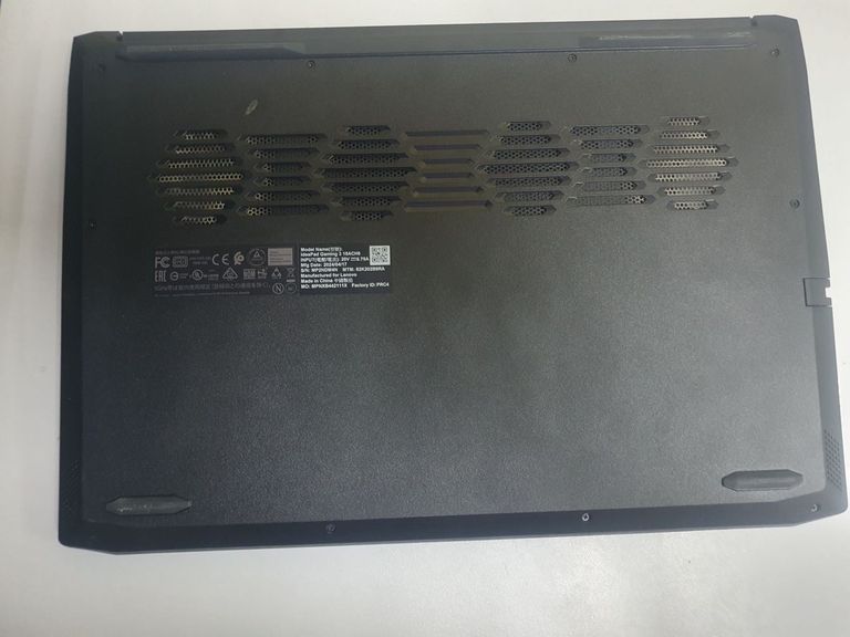 Дешево Lenovo 15/ryzen 5 5500h ddr4/16gb ddr4/hdd *відсутній/ssd 500 gb/geforce rtx2050 4gb з ломбарду