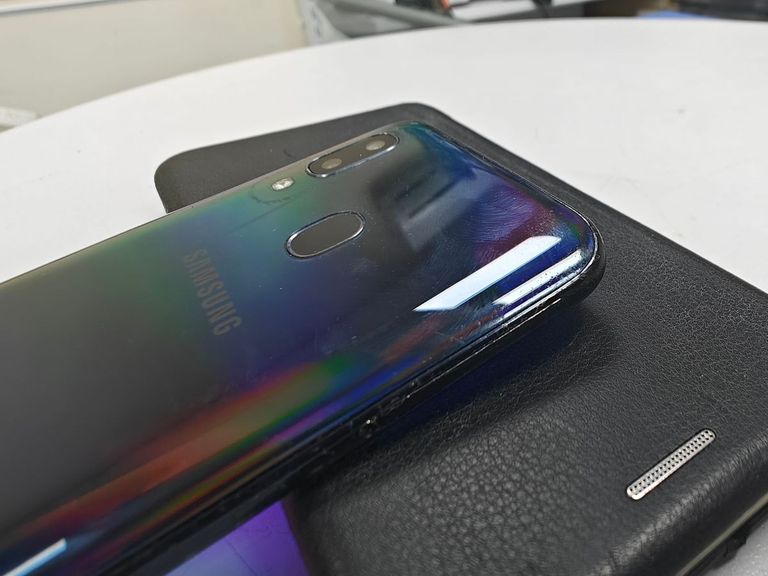Samsung galaxy a40 2019 sm-a405 4/64gb Код:01-200860301. Зображення 8