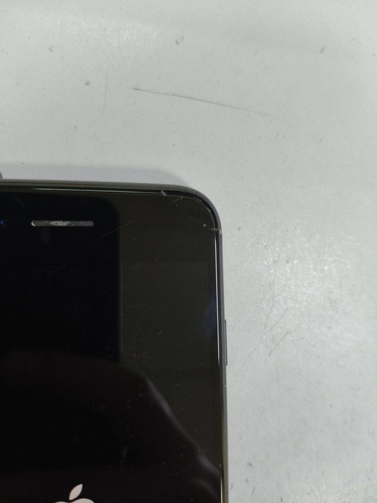 Оголошення Apple iPhone SE 2020 64GB Black Slim Box (MHGP3) Б/У