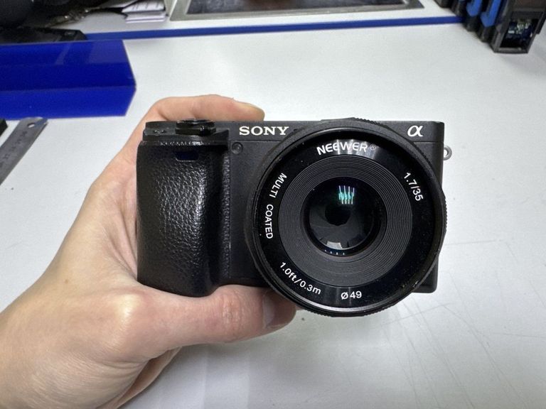 Дешево Sony alpha a6400 body з ломбарду