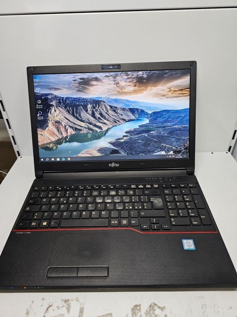 Fujitsu 15/core i5 6200u ddr3/8gb ddr2/hdd *відсутній/ssd 256 gb/*інтегрована Код:01-200864188. Зображення 8