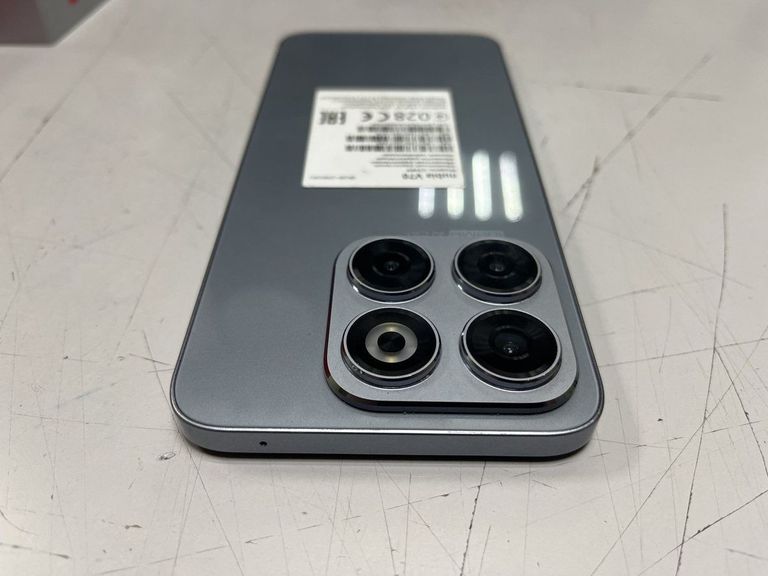 Объявление Zte Nubia V70 8/256GB Gray Б/У