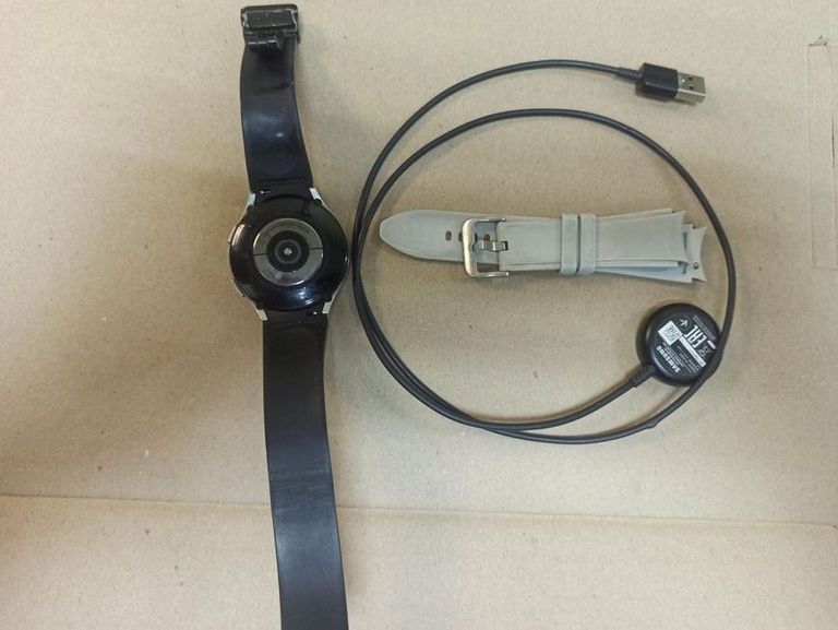 Купить Samsung galaxy watch4 classic 46mm Б/У