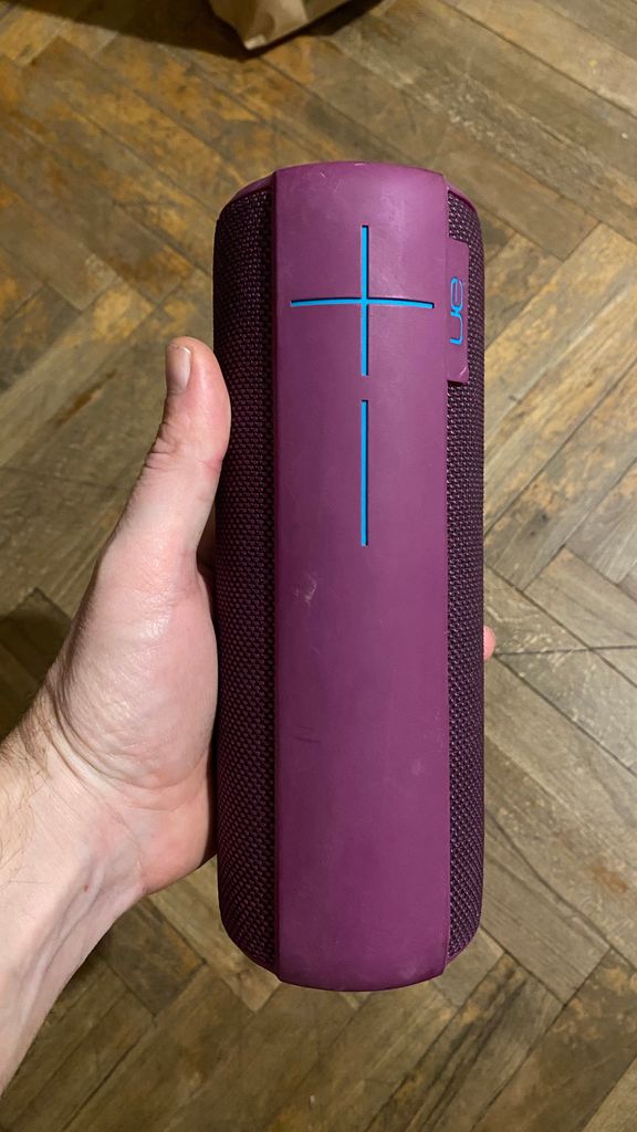 Купити Logitech ultimate ears megaboom s-00147 Б/У