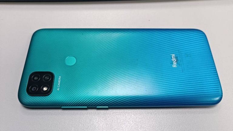 Купити Xiaomi redmi 9c nfc 3/64gb Б/У