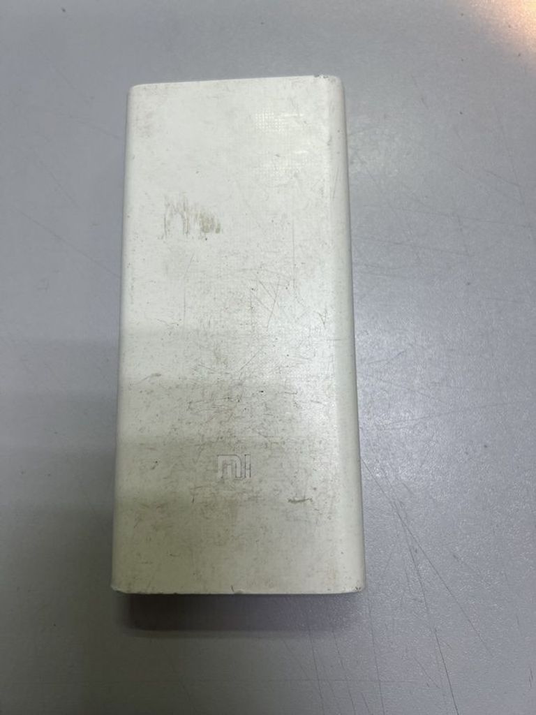 Купить Xiaomi mi power bank 2c 20000mah plm06zm Б/У