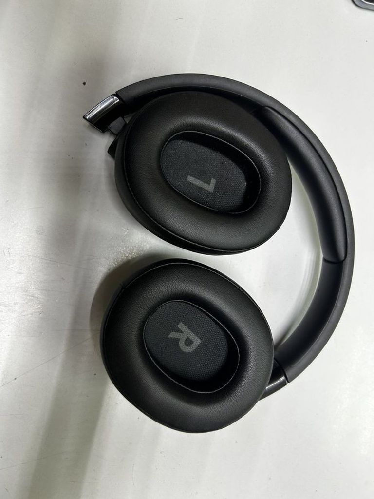 Купити Jbl tune 710 bt Б/У