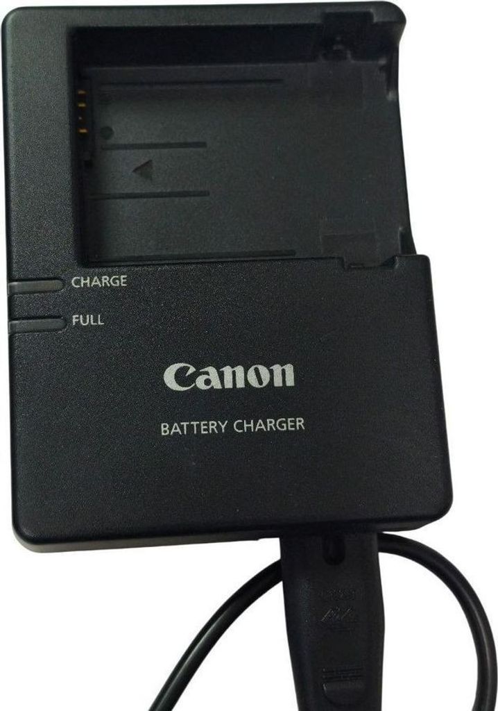 Canon eos 700d + ef-s 18-55mm 1:3.5-5.6 is stm Код:01-200914648. Зображення 11