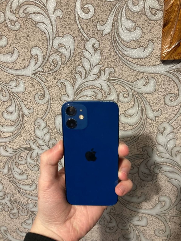Оголошення Apple iPhone 12 mini 64GB Blue (MGE13) Б/У