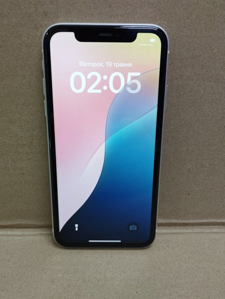 Купити Apple iphone 11 64gb Б/У