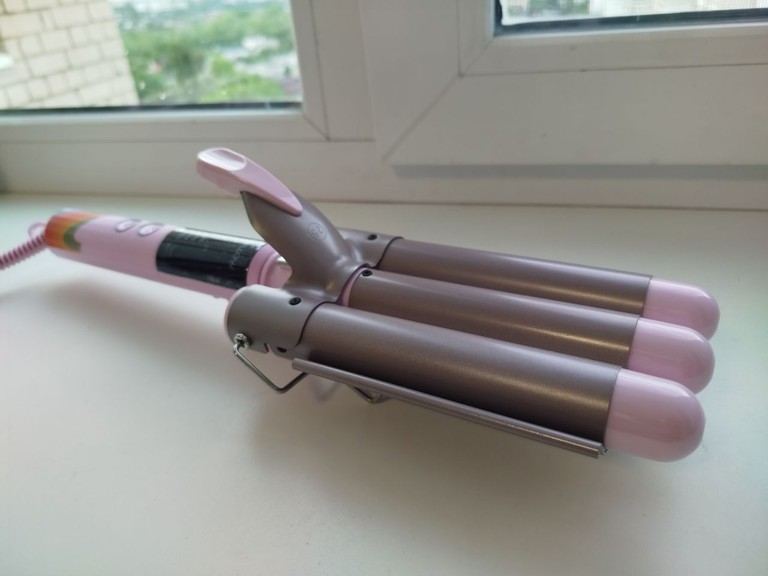 Luxe + Willow Ripple Triple Barrel Waver Код:null. Зображення 6
