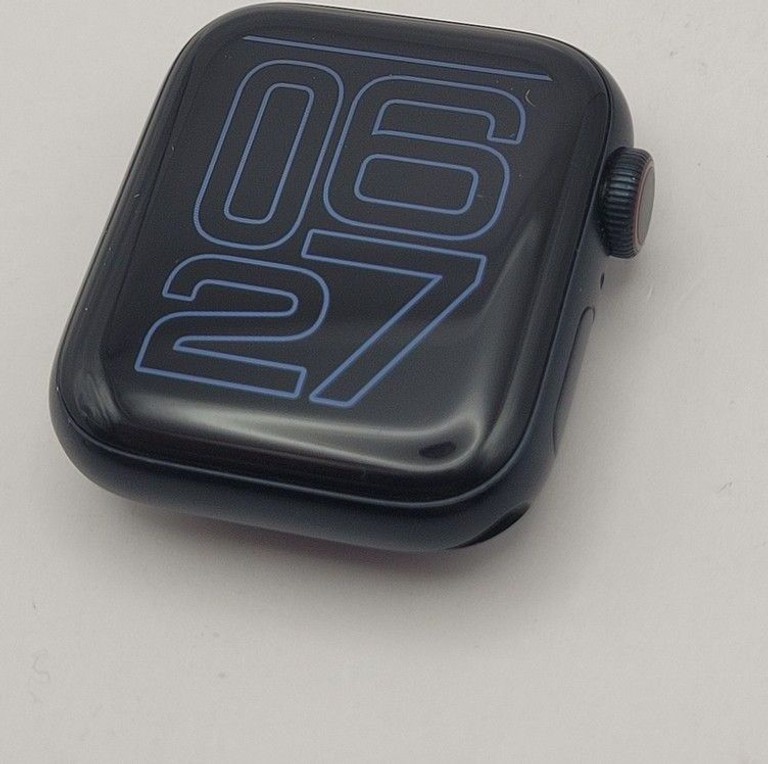 Оголошення Apple watch se 2 gps + cellular 40mm aluminum case Б/У