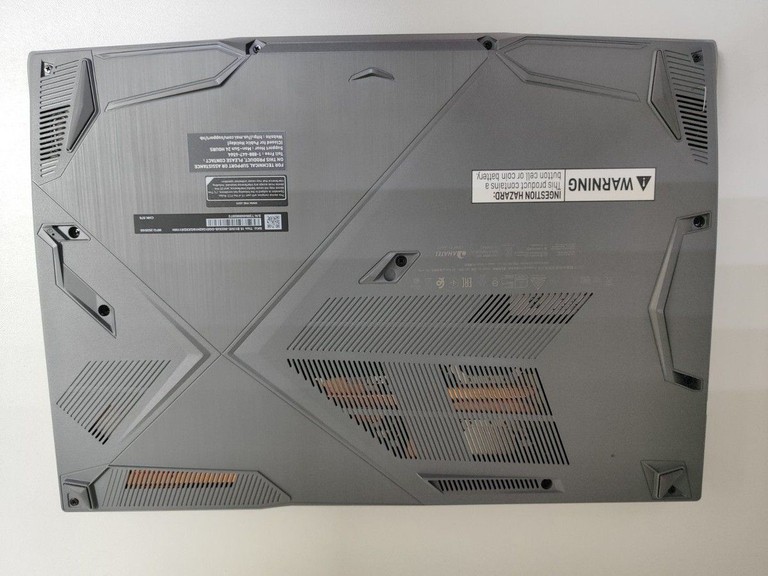 Дешево Msi 15/core i5-13420h ddr5/16gb ddr5/ssd 512 gb/geforce rtx4050 6gb з ломбарду