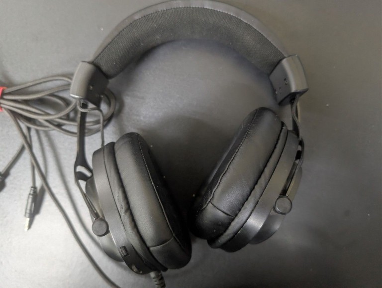 Купити Gamepro HS766 Black Б/У