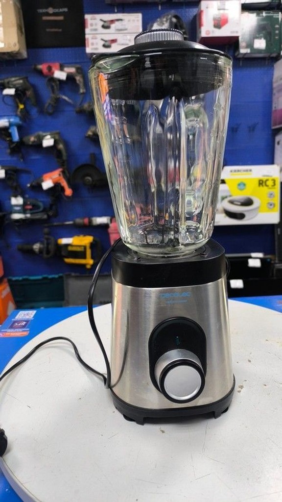 Купить Cecotec power titanium 1800 Б/У