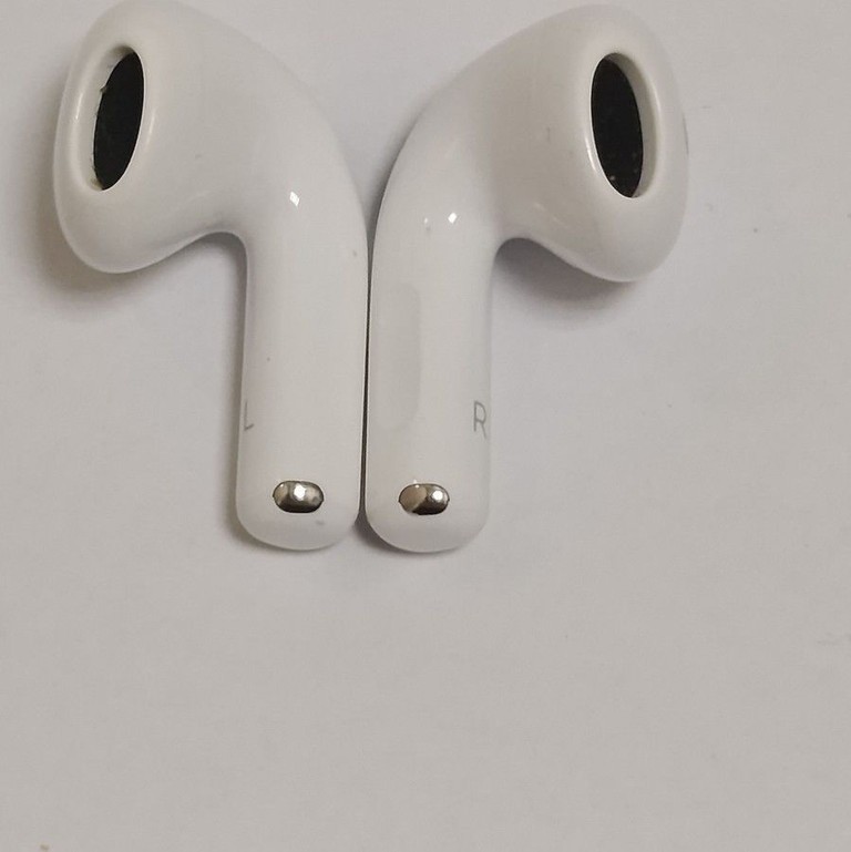 Дешиво Apple airpods 4 с ломбарда