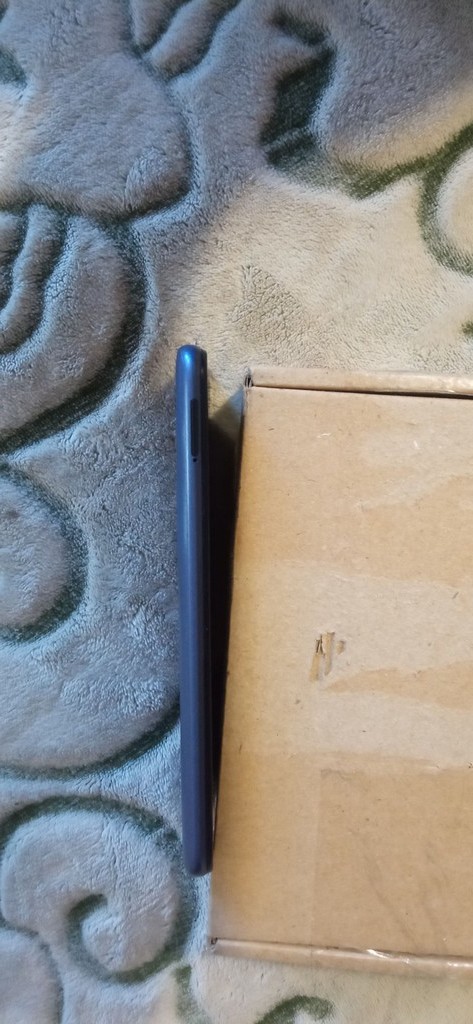 Оголошення Продам -Xiaomi Redmi-9T. 4+1/64 Гб. Б/У