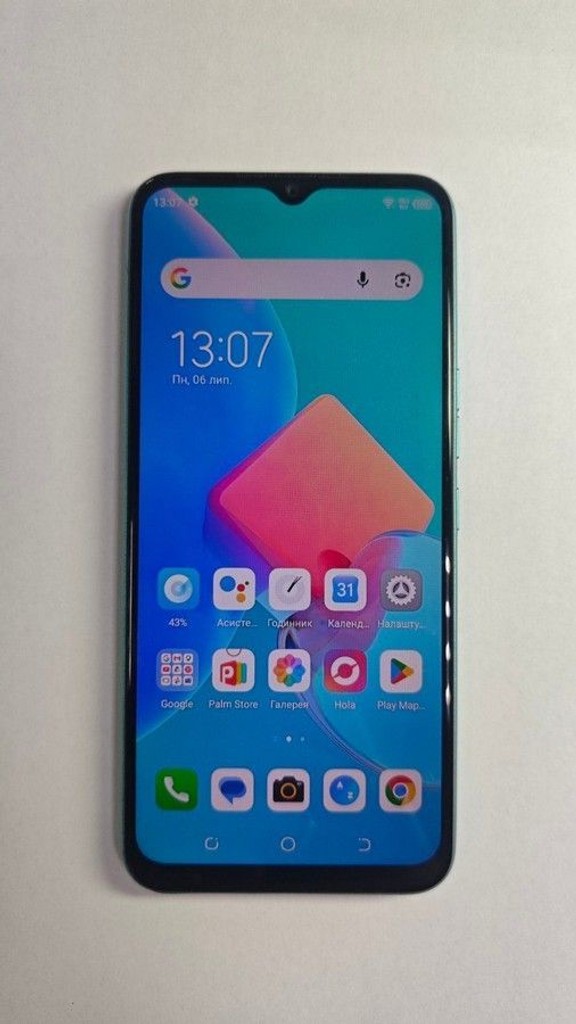 Купити Tecno spark 8c kg5k 4/128gb Б/У