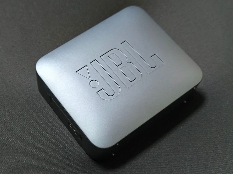 Оголошення Jbl go essential Б/У