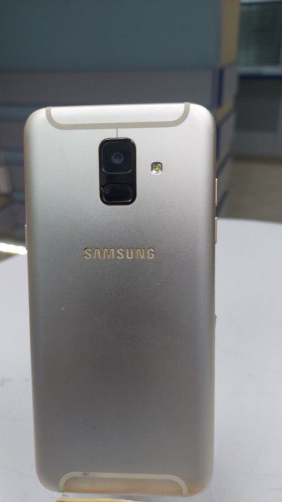 Дешево Samsung sm-a600fn galaxy a6 duos з ломбарду