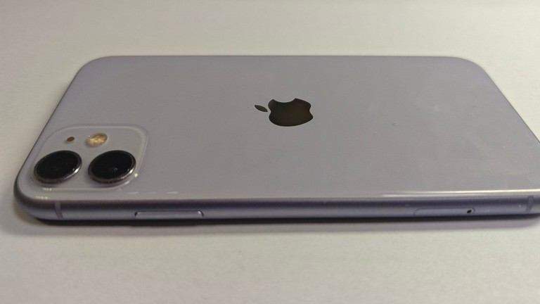 Apple iphone 11 64gb Код:01-201042534. Зображення 9