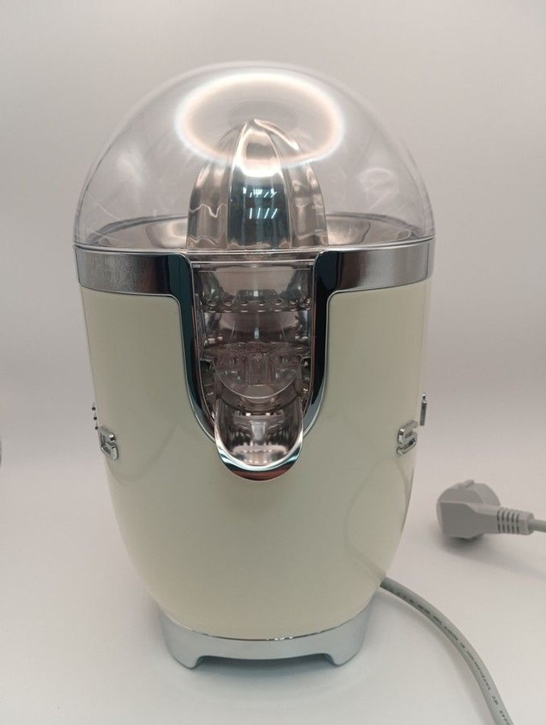 Оголошення Smeg CJF01CREU Б/У
