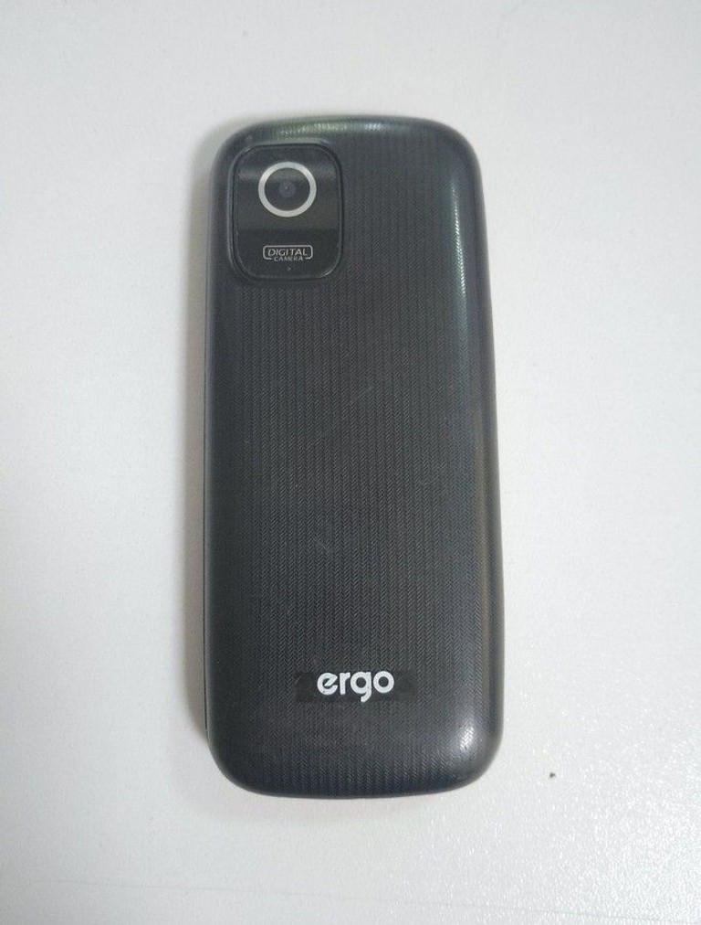 Дешиво Ergo B184 Black с ломбарда