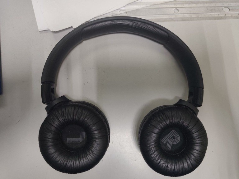 Оголошення Jbl tune 520bt Б/У