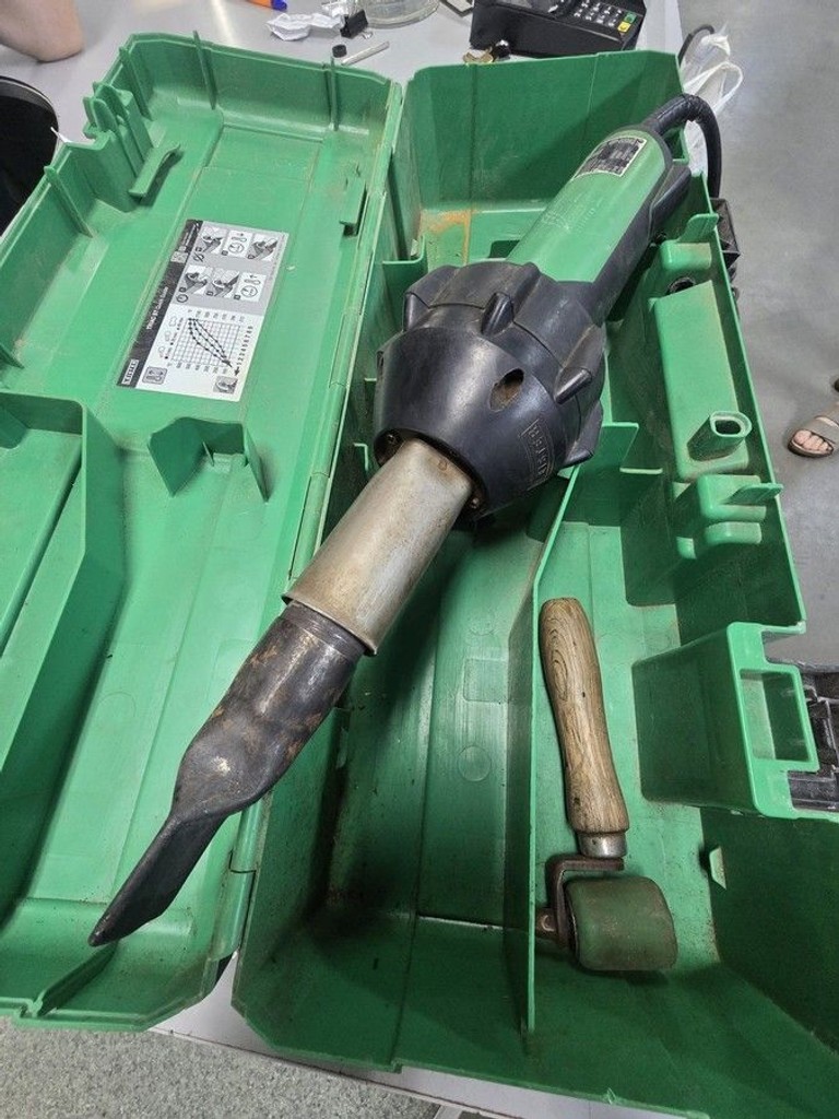 Купити Leister triac st 141.227 digital heat gun Б/У
