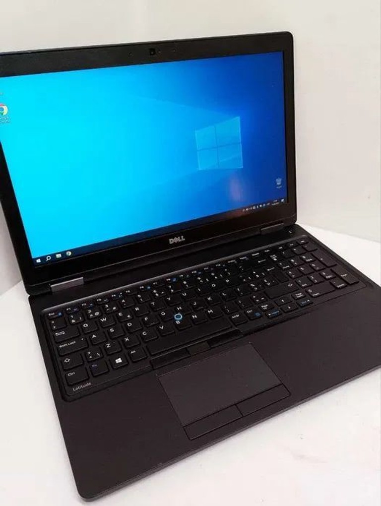 Купити Dell Latitude 5580 Б/У
