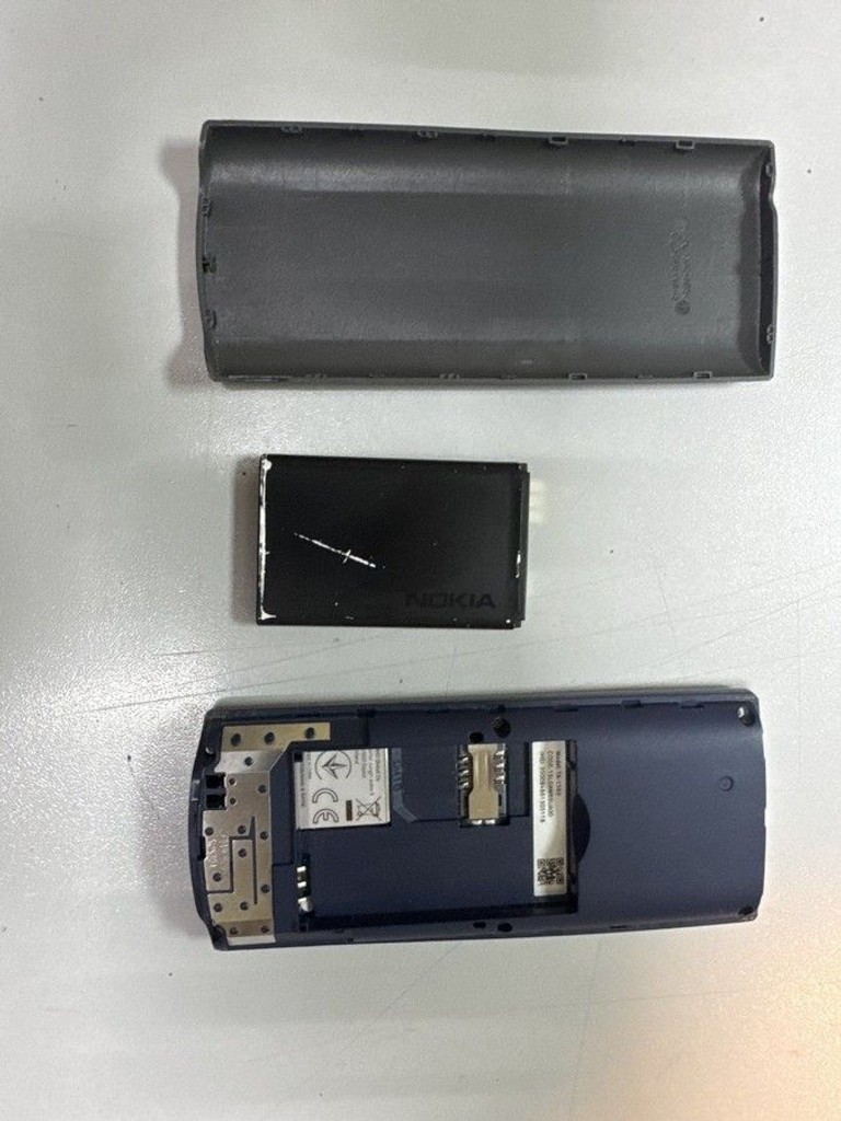 Дешиво Nokia 106 с ломбарда