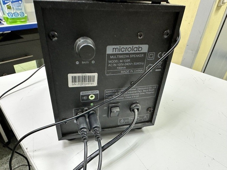 Дешиво Microlab M-105R Black с ломбарда