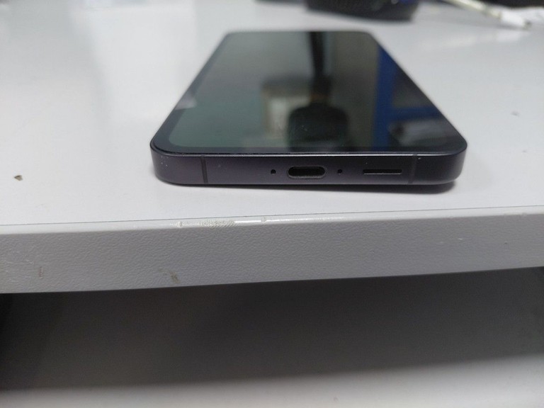 Samsung galaxy s24 fe 8/256gb Код:01-201093332. Зображення 7