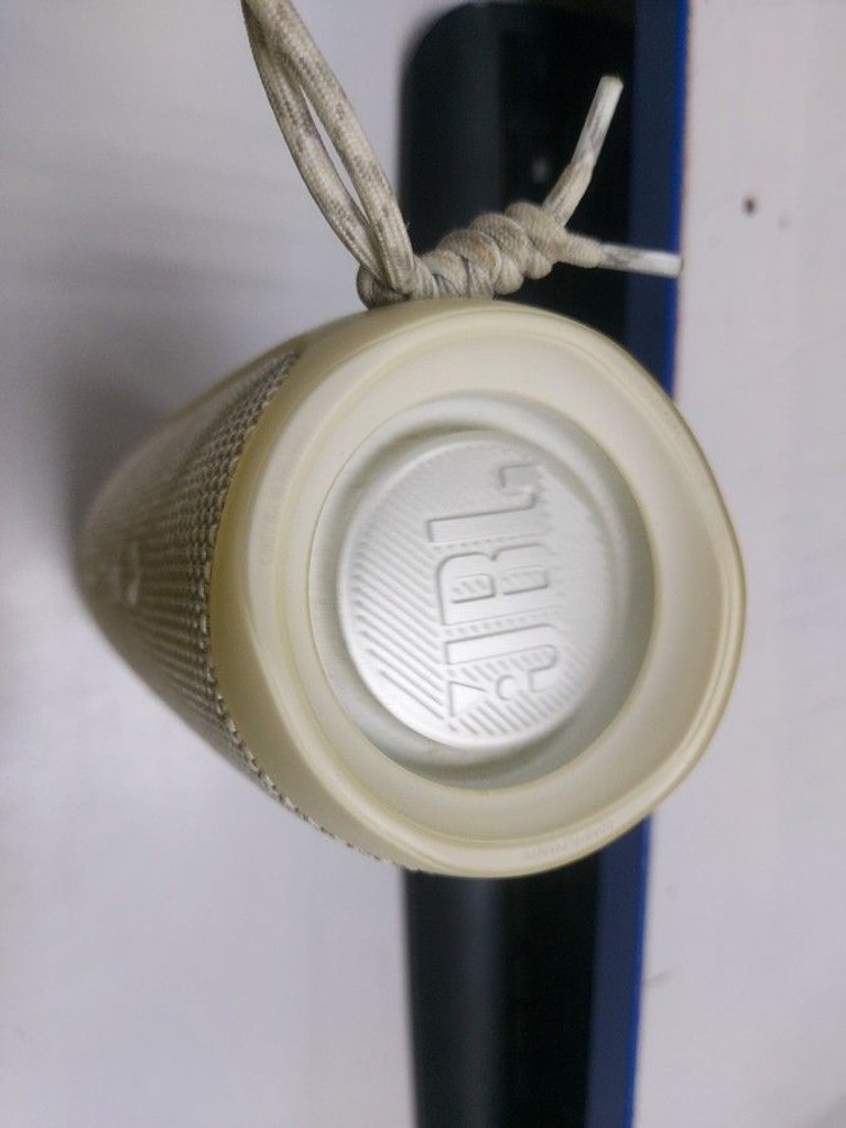 Дешево Jbl flip 5 з ломбарду