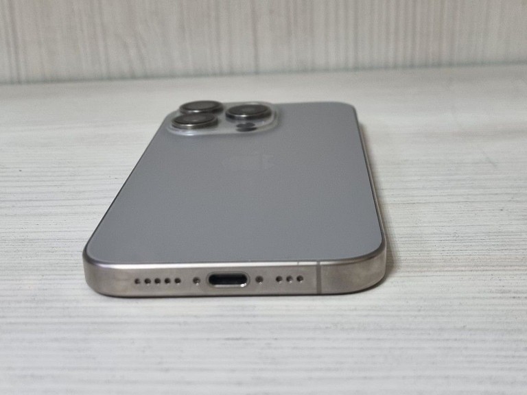 Apple iphone 15 pro 256gb Код:01-201107143. Изображение 10