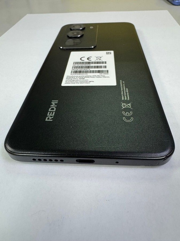 Дешиво Xiaomi redmi 15 4g 8/256gb с ломбарда